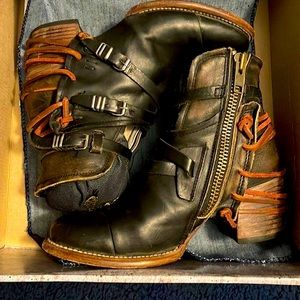 Size 9 Crue, Freebird by Steven